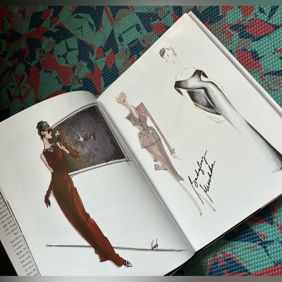 Audrey Hepburn Style Book - Picture 3 of 9